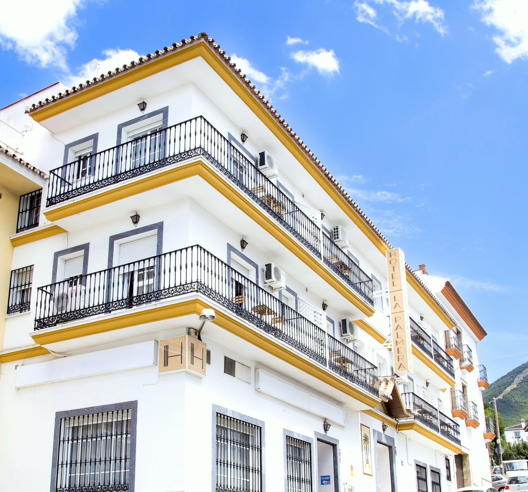 La Palmera Aparthotel Alhaurin el Grande Exterior photo